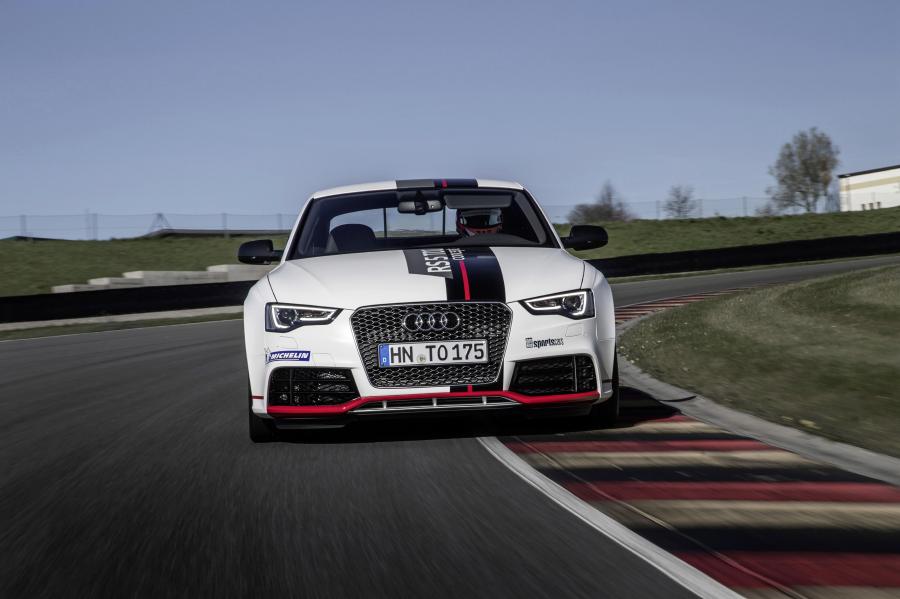  Audi RS5 TDI Competition Concept 2015 года  (фото 3 из 5)